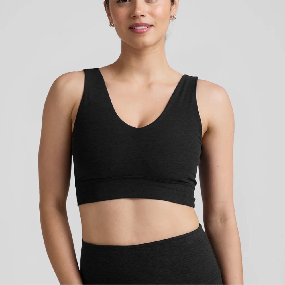Beyond Yoga black Sports Bra. Like new.